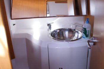 Jeanneau Sun Odyssey 36i - 09 bagno